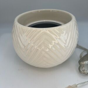 Yankee Candle Scenterpiece Easy MeltCup Warmer Wax Melter Herringbone Ivory